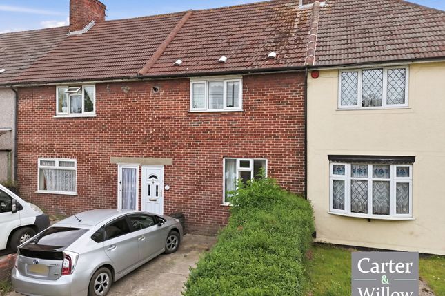 2 bed property, in Becontree Avenue, £375,000