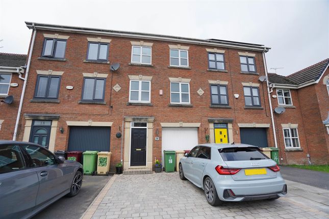 3 bed property, in Brightwater, £265,000