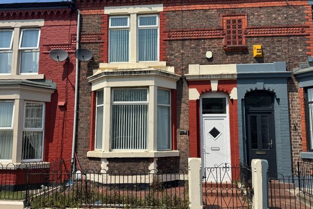 3 bed property, in Bedford Road, £140,000