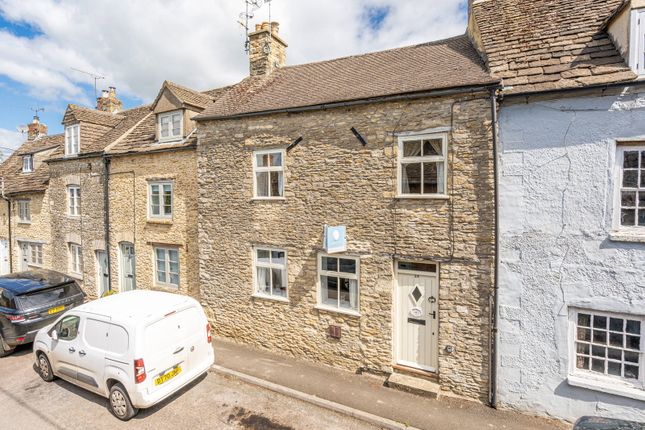 2 bed property, in West Street, £430,000