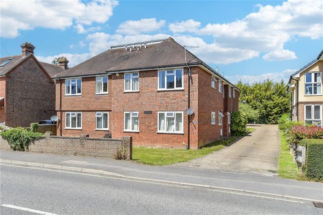 1 bed property, in Church Road, £170,000