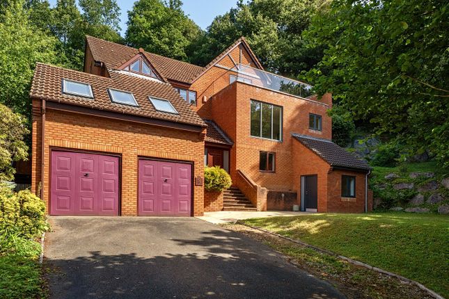 5 bed property, in Exeter, £825,000