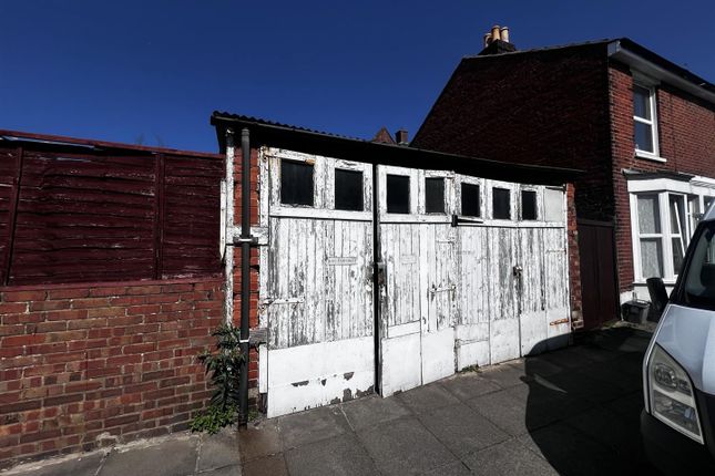 Studio, in Talbot Road, £60,000