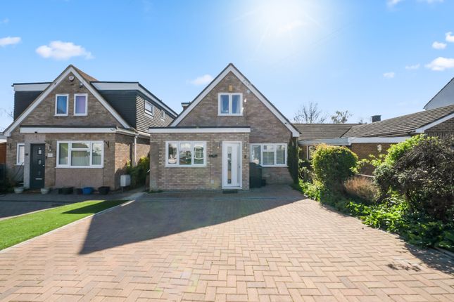 4 bed property, in Laurel Avenue, £650,000