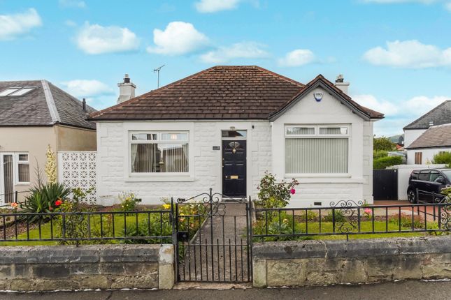 3 bed property, in 75 Wakefield Avenue, £375,000