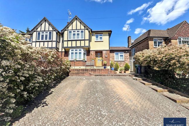 3 bed property, in Richmond Road, £875,000
