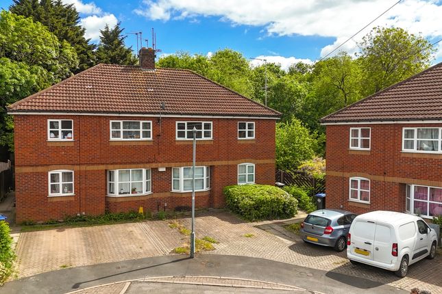 2 bed property, in 52 Seymour Road, £85,000
