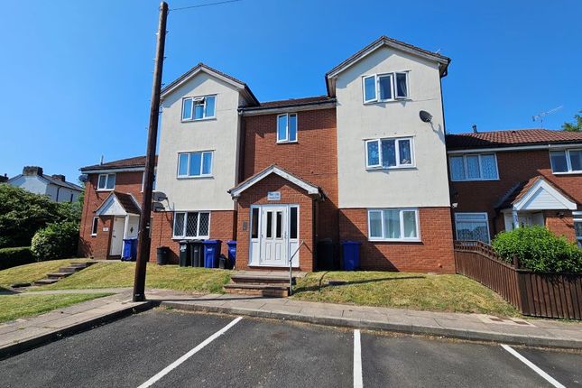 2 bed property, in 305 Foxdale Drive, £45,000