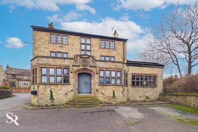 2 bed property, in New Smithy, £254,000