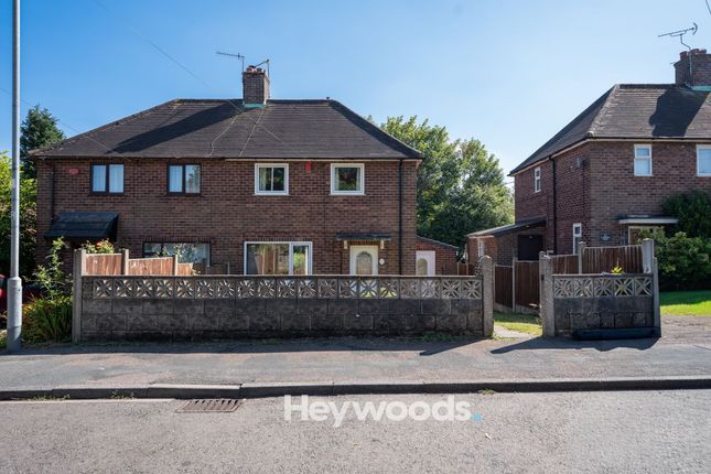 2 bed property, in Langdale Road, £160,000