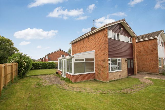 3 bed property, in Northallerton Road, £280,000