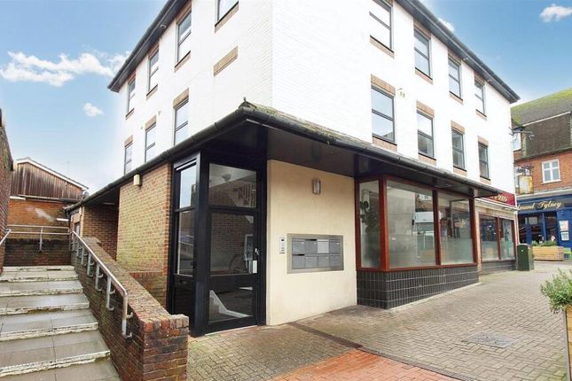 2 bed property, in High Street, £180,000