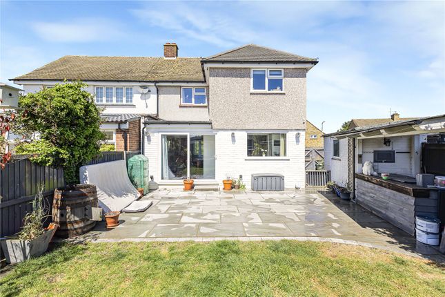 3 bed property, in Codrington Crescent, £375,000