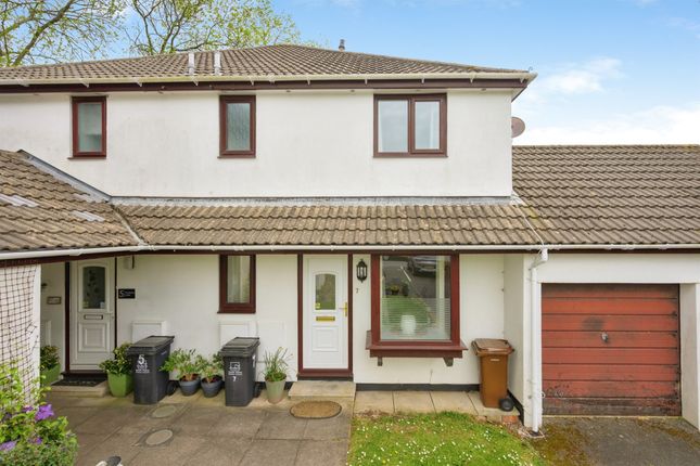 1 bed property, in Yeolland Lane, £132,500