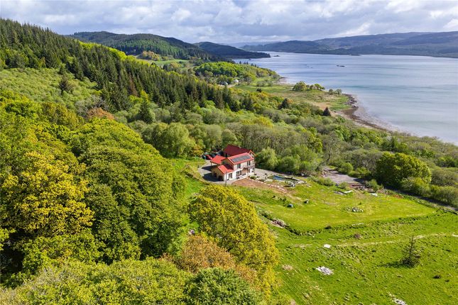 4 bed property, in Achabhan, £420,000