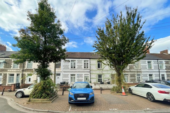 5 bed property, in Bedford Street, £487,500