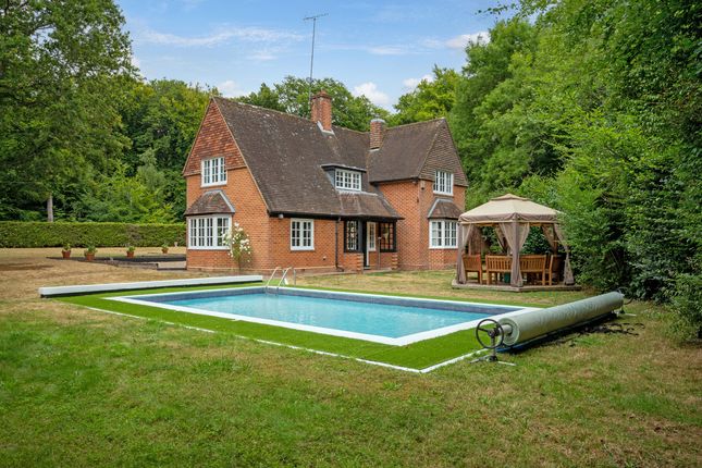 4 bed property, in Catslip, £1,500,000