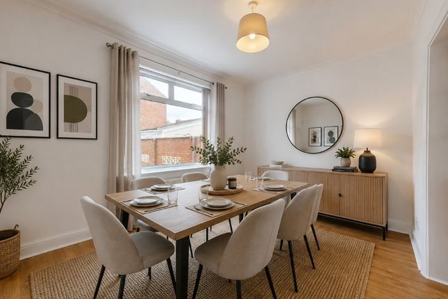 3 bed property, in Dulverton Avenue, £239,995