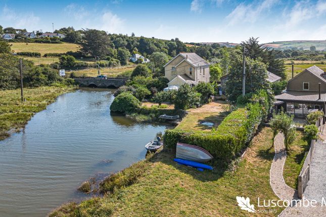 3 bed property, in Aveton Gifford, £725,000