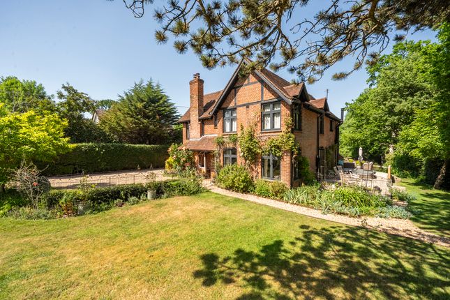 5 bed property, in Tunbridge Wells Road, £1,250,000