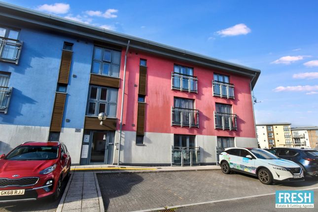 1 bed property, in Maritime Quarter, £134,950