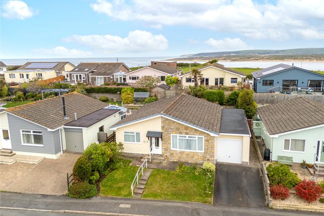 3 bed property, in Riversmeet, £300,000