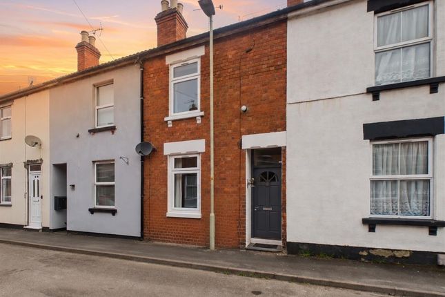 2 bed property, in St. Pauls Road, £179,950