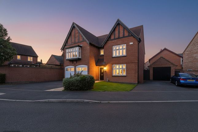 4 bed property, in Cassley Crescent, £550,000