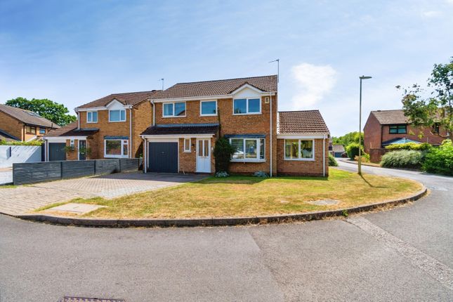4 bed property, in Dorland Gardens, £525,000