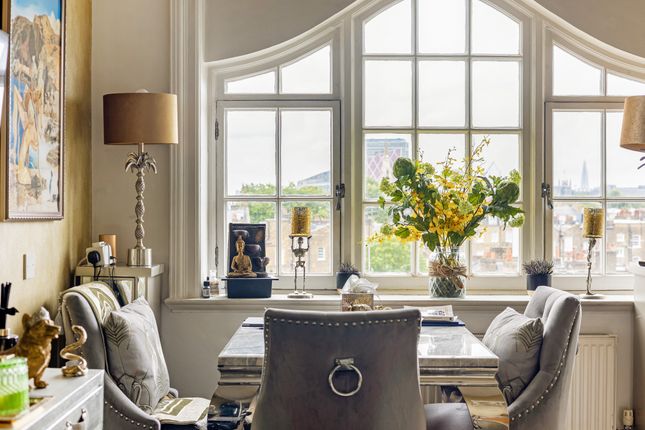 1 bed property, in Cliveden Place, £900,000