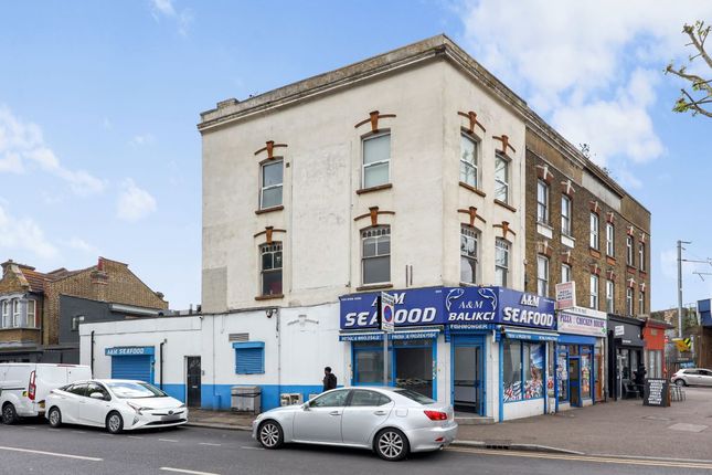 1 bed property, in 664B High Road Leyton, £180,000