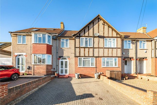 3 bed property, in Welbeck Avenue, £475,000