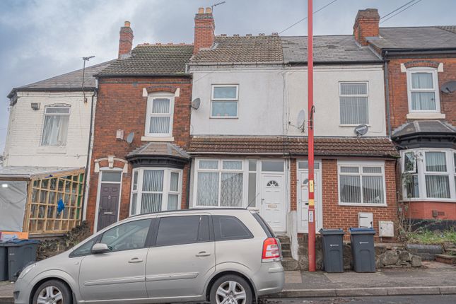 3 bed property, in Crocketts Road, £190,000