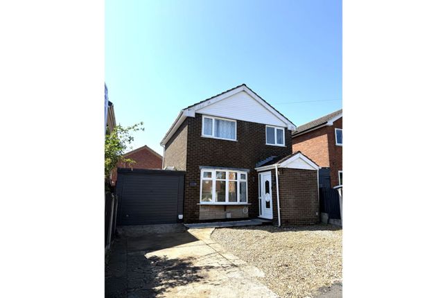 3 bed property, in George Street, £240,000