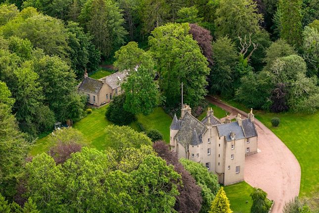 8 bed property, in Lickleyhead Castle, £1,150,000