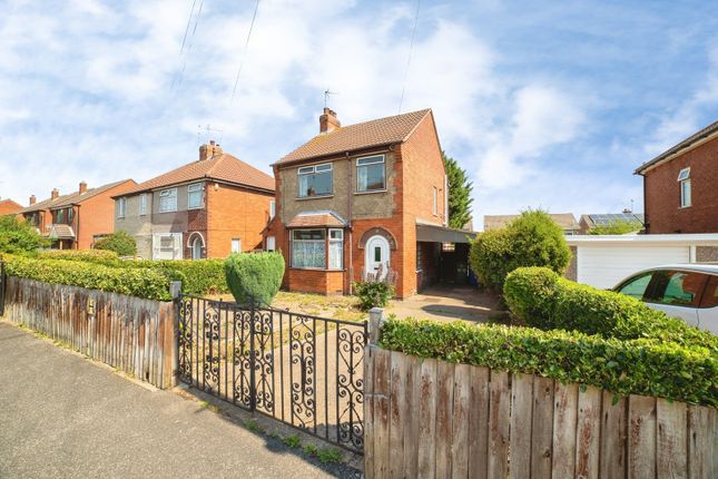 3 bed property, in Fairholme Drive, £150,000