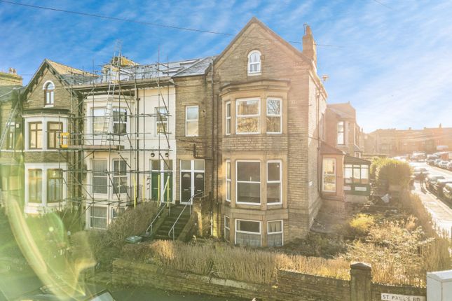 7 bed property, in St. Pauls Road, £370,000