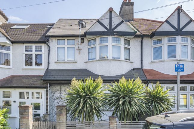 3 bed property, in Drakefell Road, £825,000