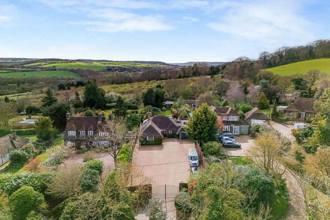 4 bed property, in Calfstock Lane, £875,000