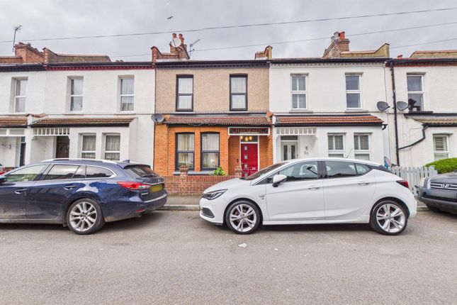2 bed property, in Palestine Grove, £600,000