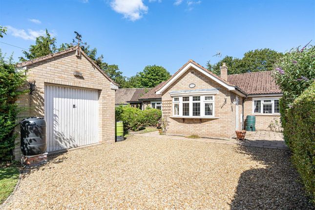 3 bed property, in High Street, £550,000