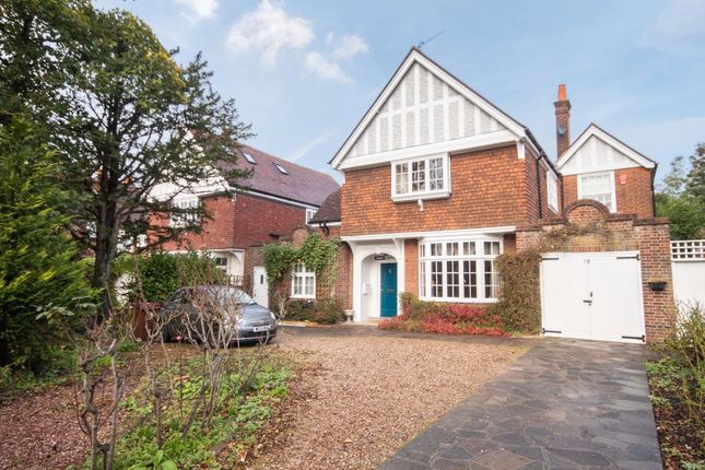 5 bed property, in Elm Park Road, £1,650,000