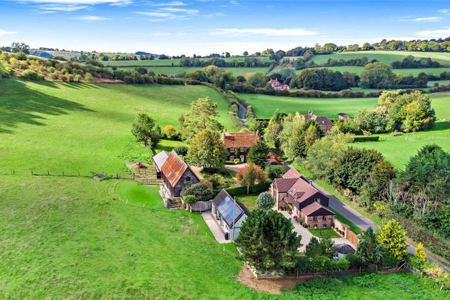 10 bed property, in Witcha, £2,500,000
