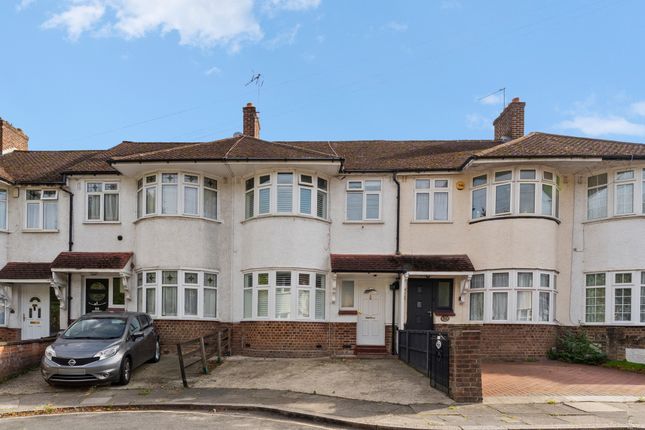 3 bed property, in Brentvale Avenue, £550,000
