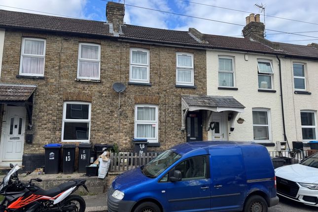 3 bed property, in 16 Winchelsea Terrace, £130,000