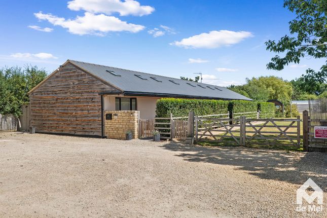 4 bed property, in Gretton Fields, £975,000