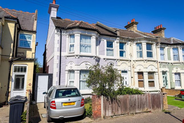4 bed property, in Wellesley Road, £245,000