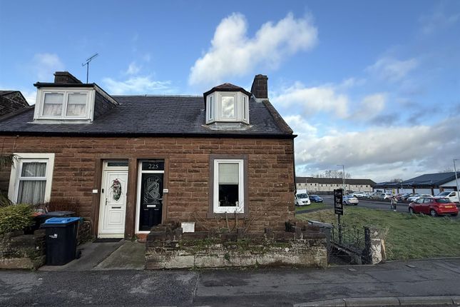 3 bed property, in Annan Road, £130,000