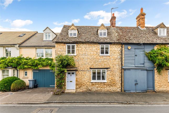 3 bed property, in Park Lane, £635,000