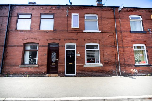 4 bed property, in Arundel Street, £130,000